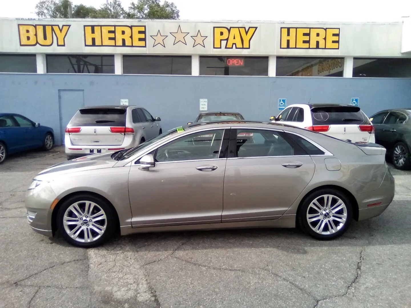 1370 mkz