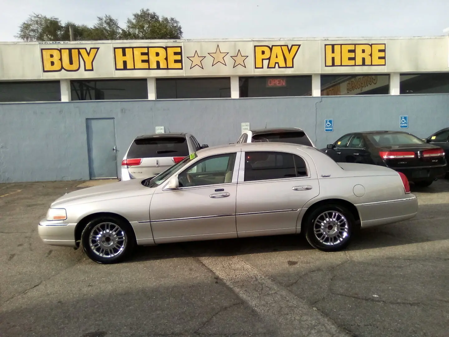 1371 town car